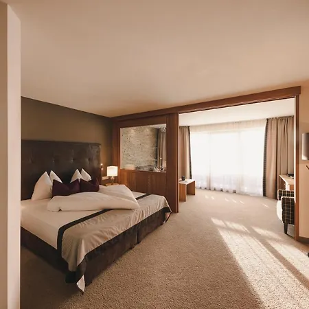 Klein Fein Viertlerhof 4*