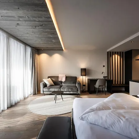 Klein Fein Viertlerhof Hotel 4*