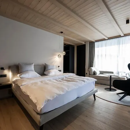 Hotel Klein Fein Viertlerhof Hafling